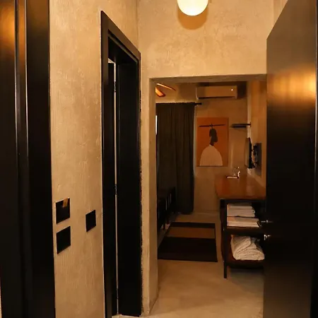 17 Boutique Bed & Breakfast